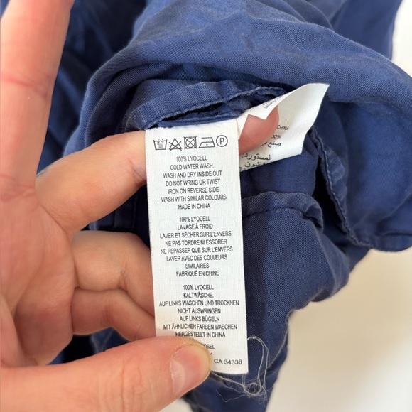 🎉4/30$🎉 French Connection Blue Off-Shoulder Mini Dress 💙 - Picture 2 of 4